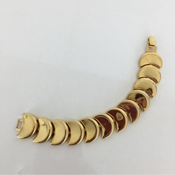 Vintage Signed Napier Bracelet Gold Half Moon Fish Scale Collectible Jewelry - Picture 7 of 12